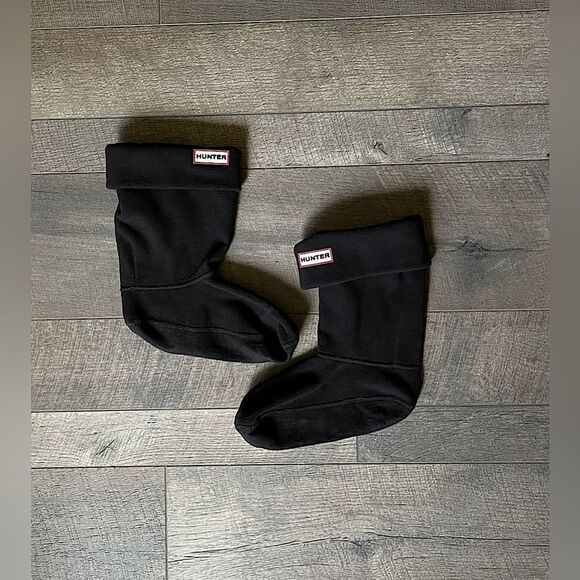 Hunter, Gloss-Black, Women’s Original Short Boot (Size 6) & 2 Pair of Boot Socks - Picture 14 of 16